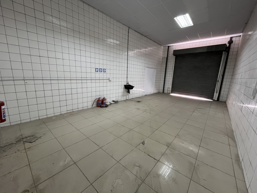 To Let Commercial Property for Rent in Lower Bo-dorp North West